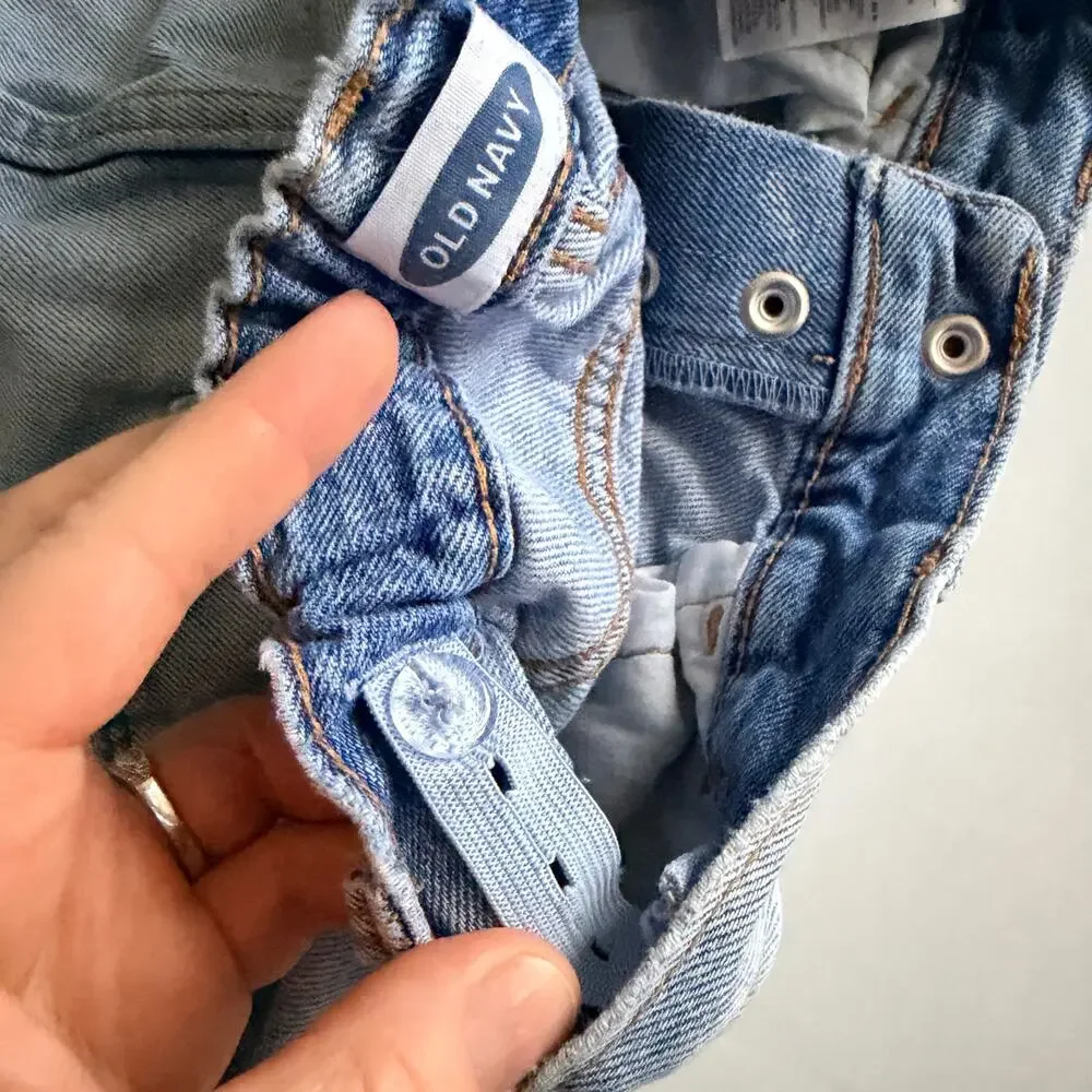 Old Navy Girls Distressed Light Wash Jean Skirt Size 8